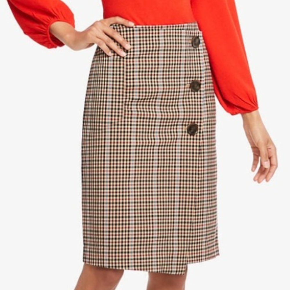 NWOT AnnTaylor Factory Plaid Side Button Skirt